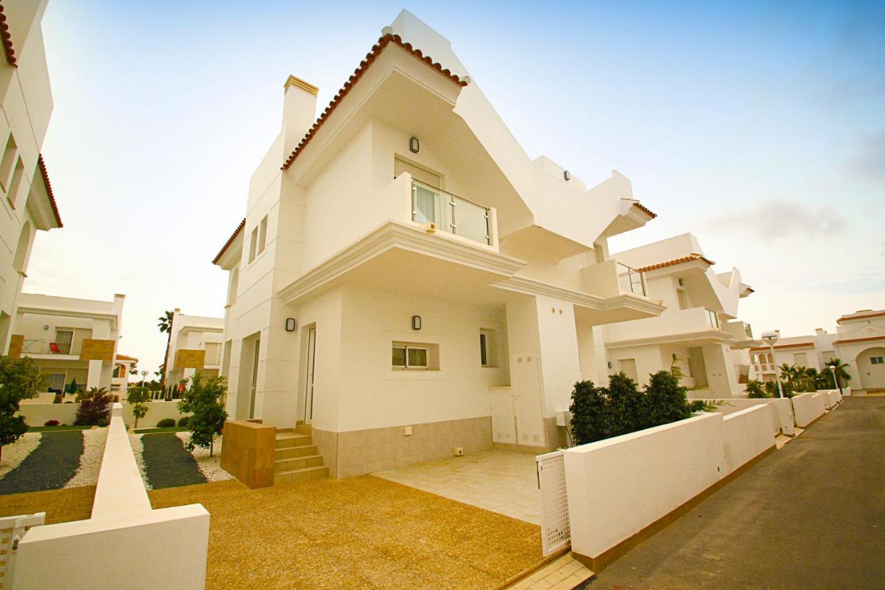 Luxury Bungalow Allegra 43 With Ac And Pool Ciudad Quesada Extérieur photo